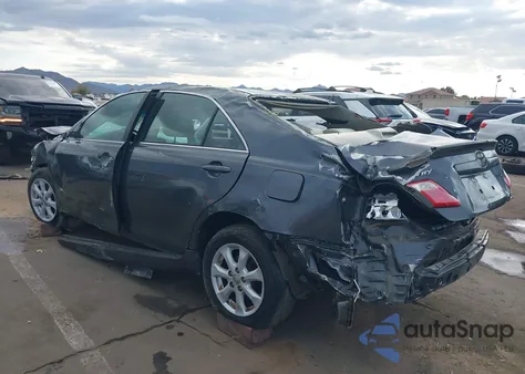 2007 Toyota Camry Le V6 z USA, uszkodzony, nr VIN 4T1BK46K57U503394